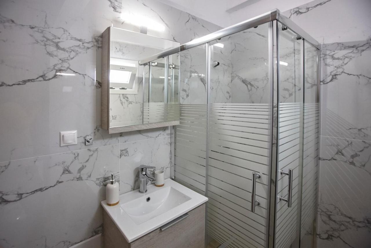 Mg Apartments アレクサンドルポリス エクステリア 写真
